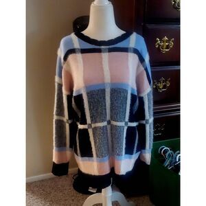 NWOT ELLE OVERSIZED WOMENS SWEATER
